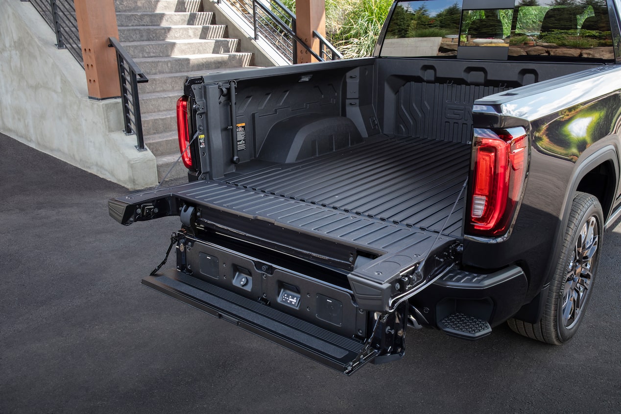 Multi-Flex tailgate of a GM Fleet vehicle.